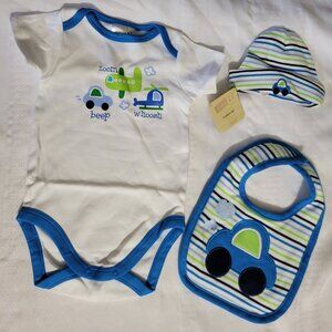 Baby 8 Crazy 8 Up to 7 lb. Bodysuit, bib & Hat set NWT. Mixed Bin Z30